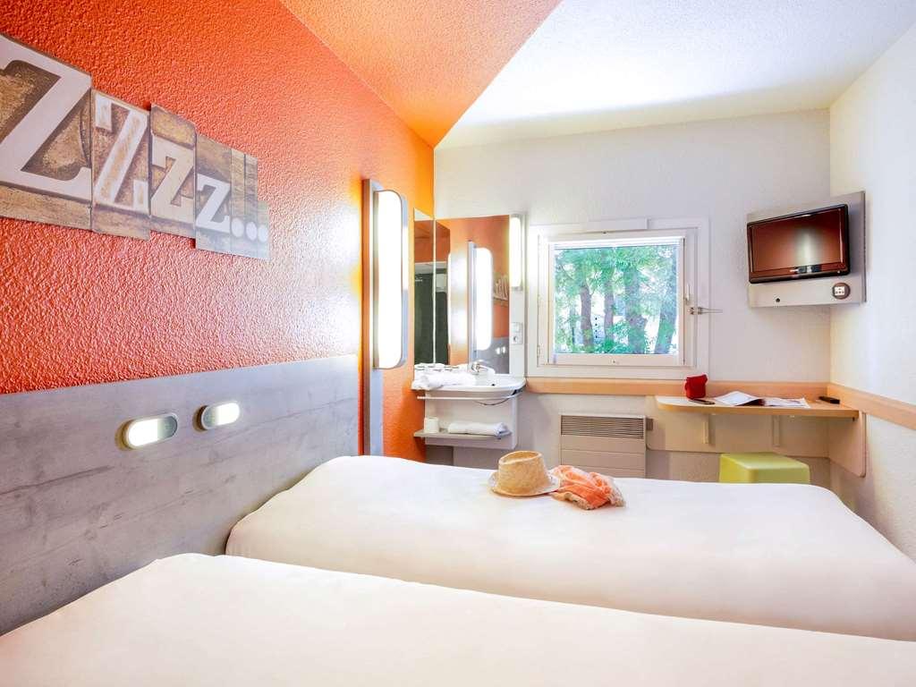 Ibis Budget Frejus Saint Raphael Capitou A8 ภายนอก รูปภาพ