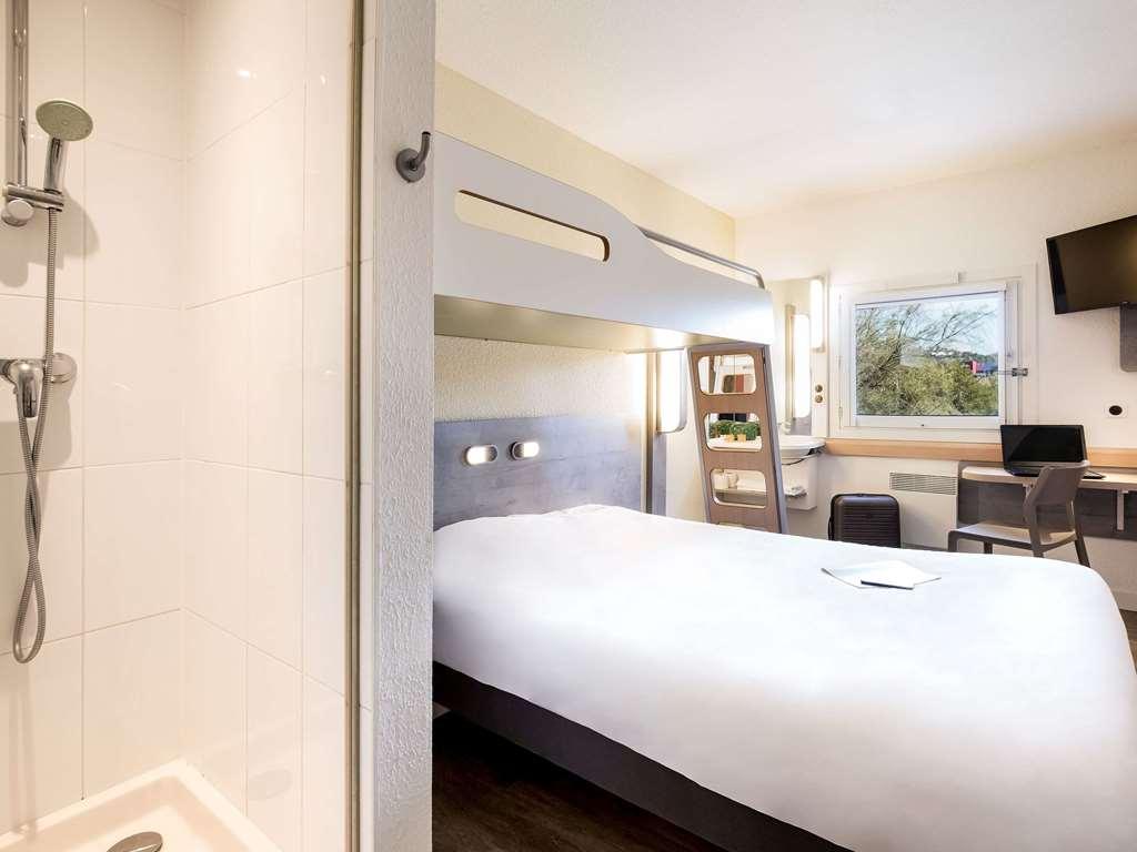 Ibis Budget Frejus Saint Raphael Capitou A8 ภายนอก รูปภาพ