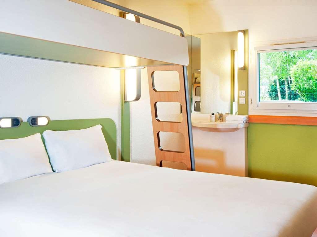 Ibis Budget Frejus Saint Raphael Capitou A8 ภายนอก รูปภาพ